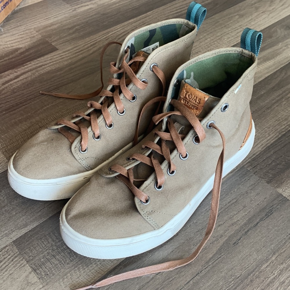 Toms men’s high tops